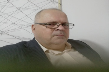 Agent imobilair Constantin