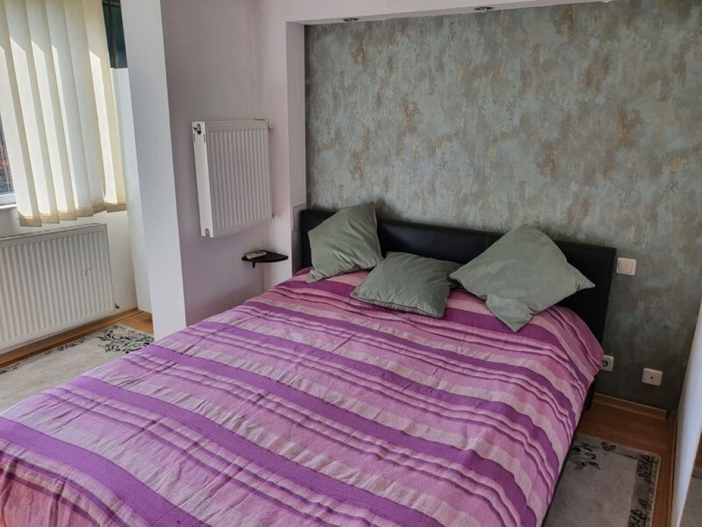 Piața Victoriei Apartament 2 camere, 45mp, deosebit, într-un bloc reabilitat — fotografia 3