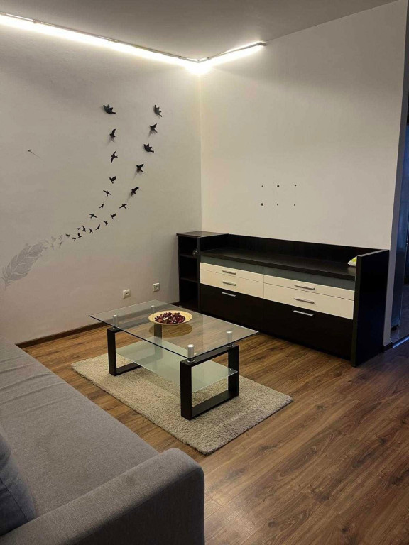 inchiriere apartament cu 2 camere in apropiere guri de metrou titan